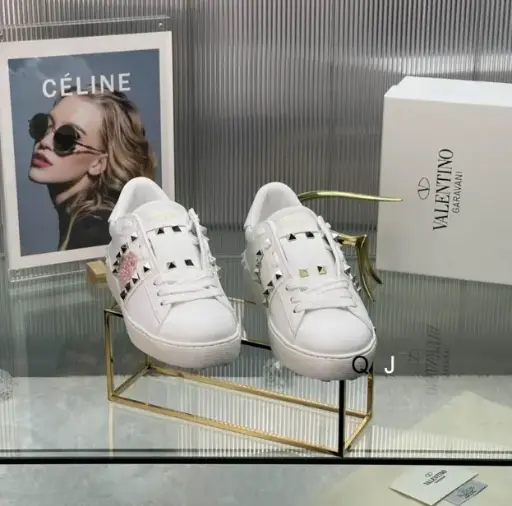 Scarpe Valentino​